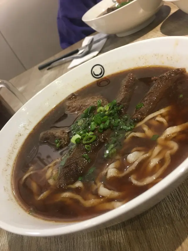 紅燒牛肉麵