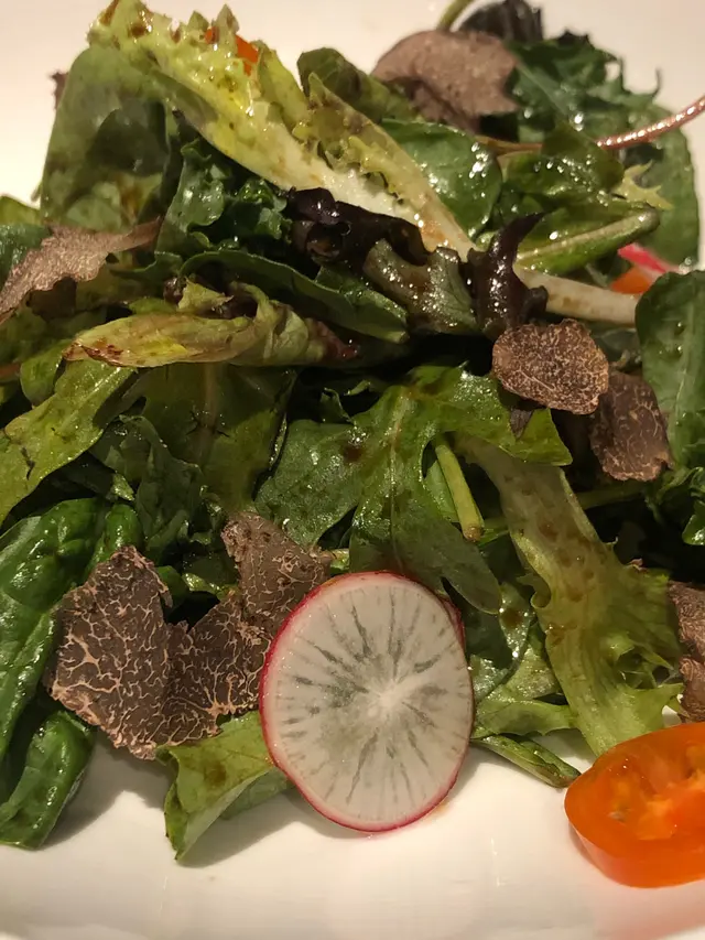 黑松露田園沙律