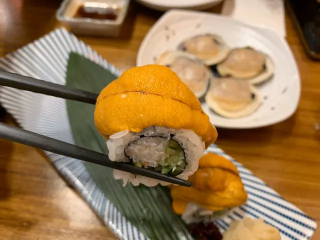 海膽蟹肉反卷