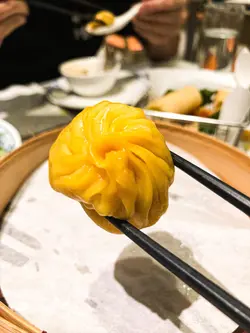 蟹肉小笼包