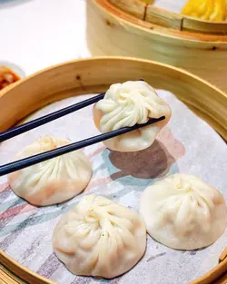 金牌小笼包