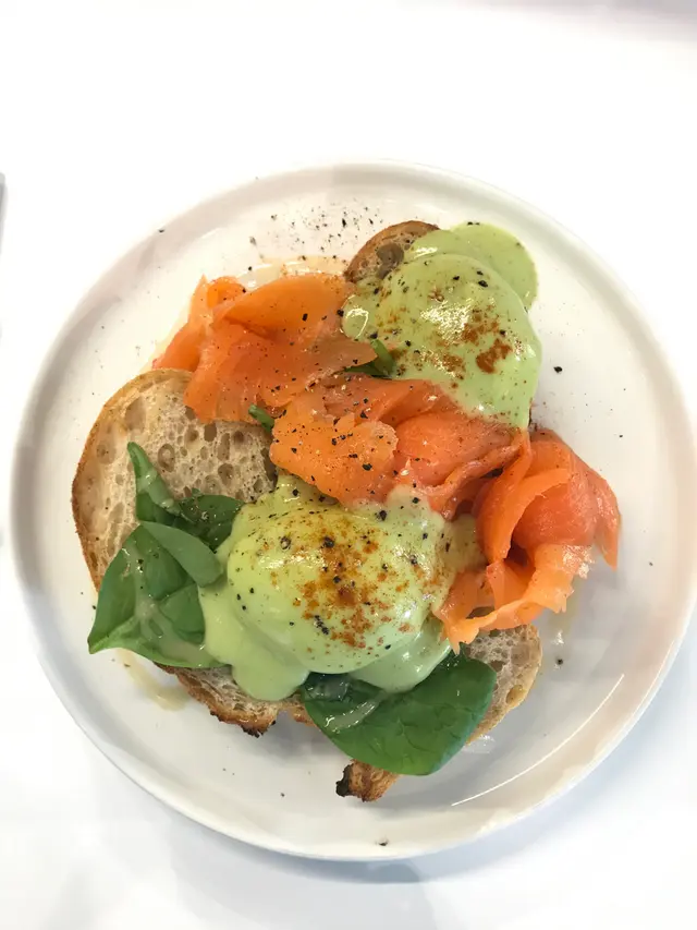 The sauce and spice are the best