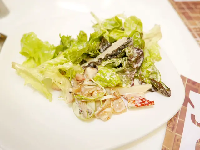 海參花膠沙律配蜜糖芥末醬