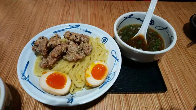 二天沾麵配魚介醬油湯