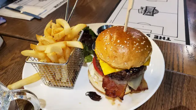 安格斯牛肉漢堡