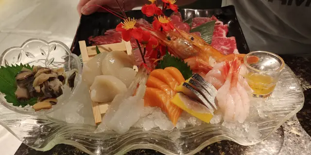 刺身拼盤