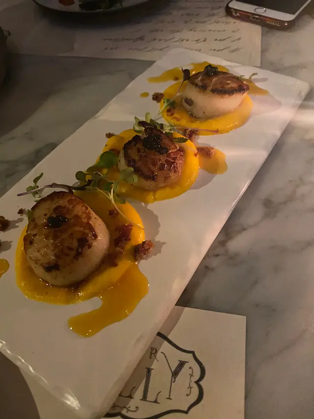 有點小失望,帶子本身非常一般,醬汁不錯