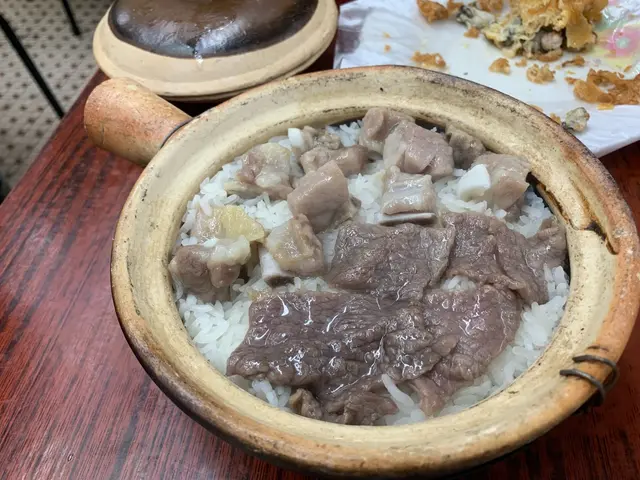 牛肉排骨飯
