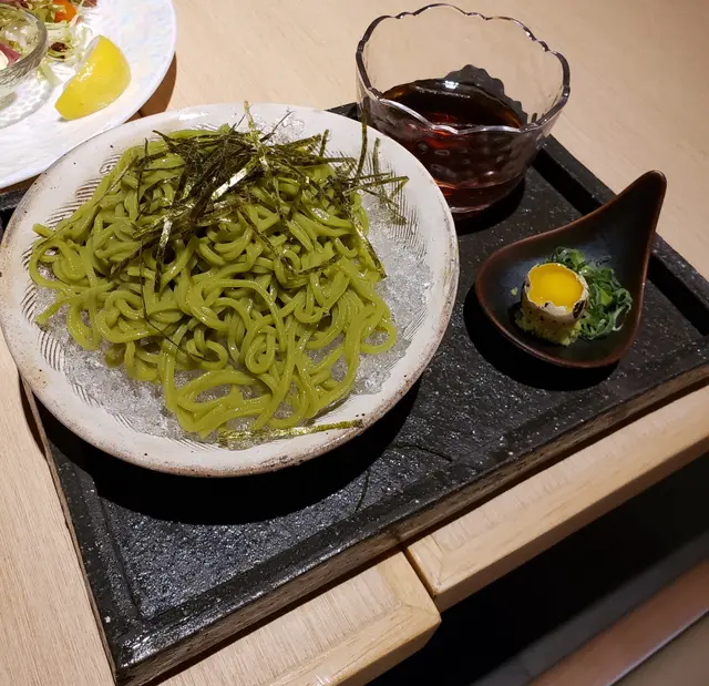 綠茶冷麵