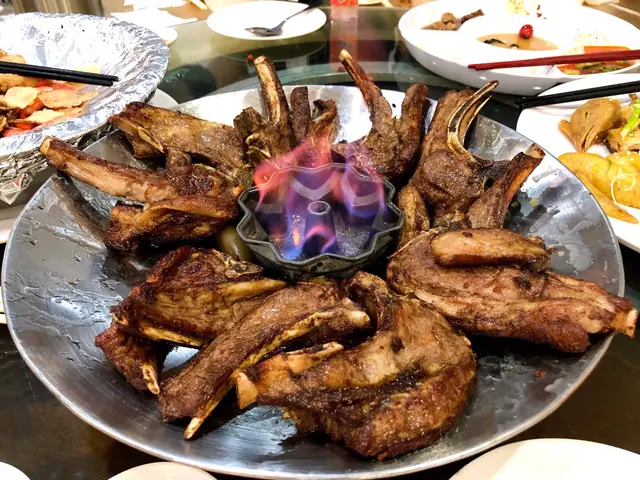 回彊熱石火焰羊鞍