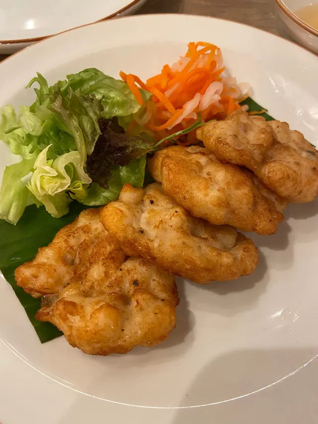 海防手工墨魚餅