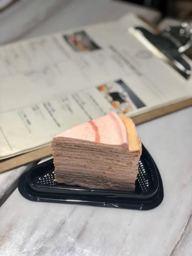 士多啤梨千層蛋糕