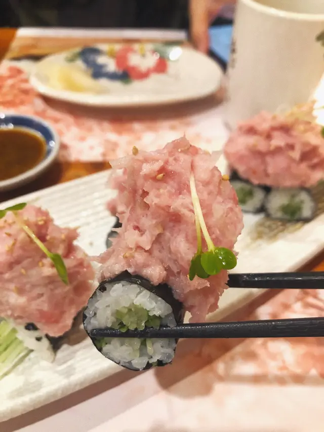 鮮葱呑拿魚腩茸山掛卷