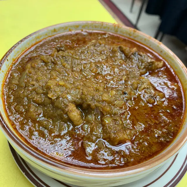 咖哩牛腩