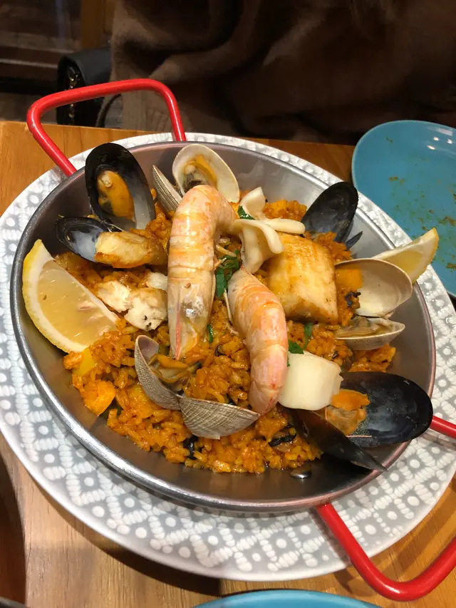 西班牙海鮮炒飯（2人份）