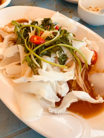 白灼墨鱼