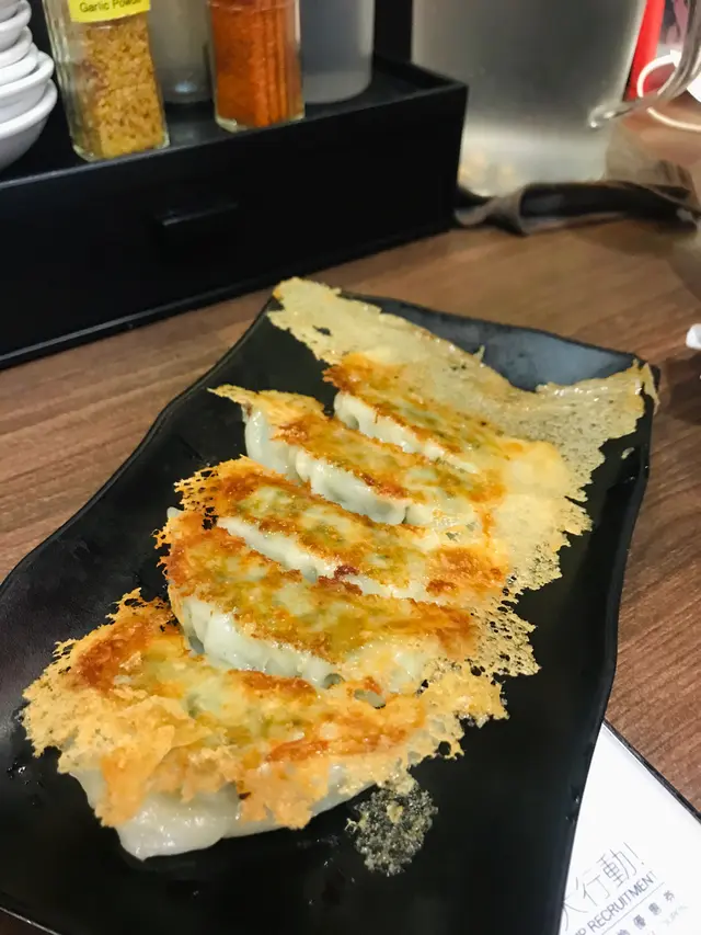 羽根燒餃子