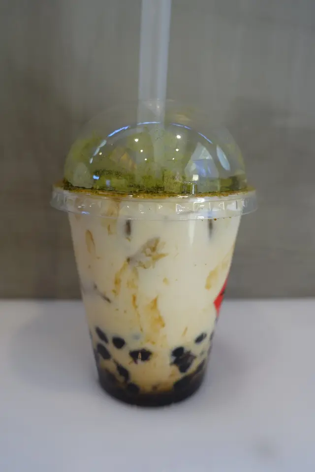 攪拌前 ,散發抹茶的清香