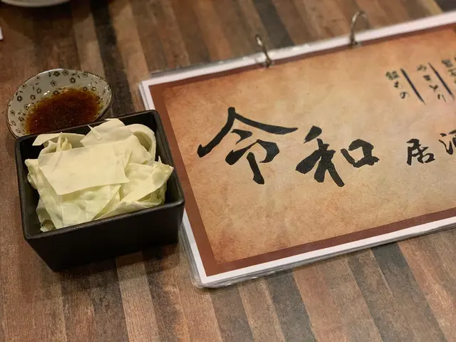 椰菜爽脆新鮮,混合了酸酸甜甜嘅醬汁,幾開胃!