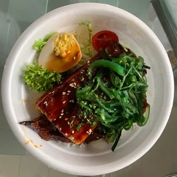 原条鳗鱼饭