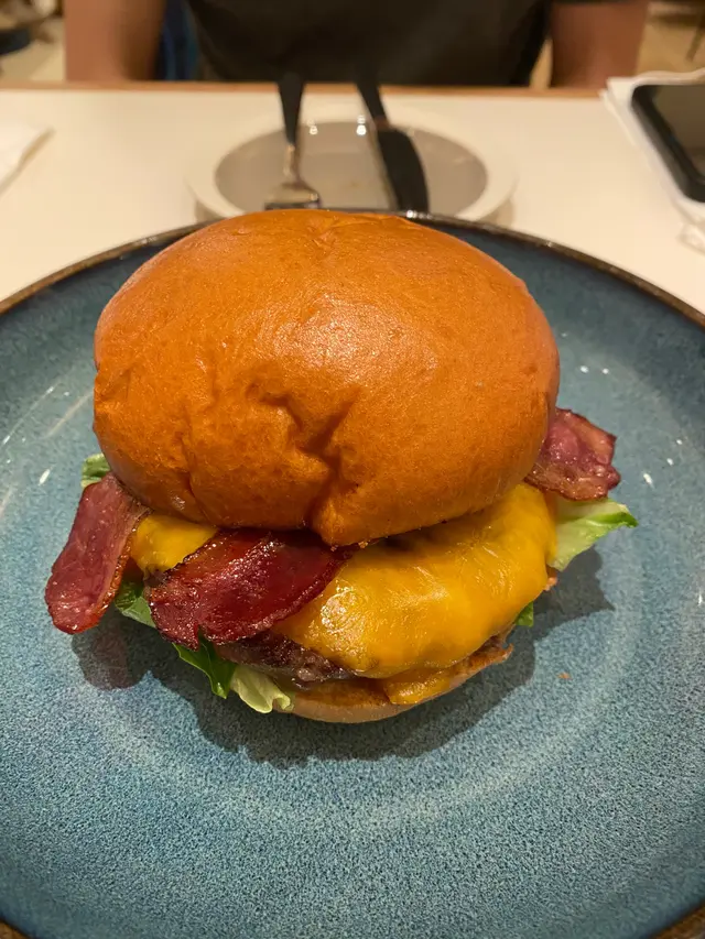Maple Bacon Cheese Burger