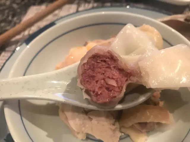 火雞姐搞唔掂手剁牛肉餃