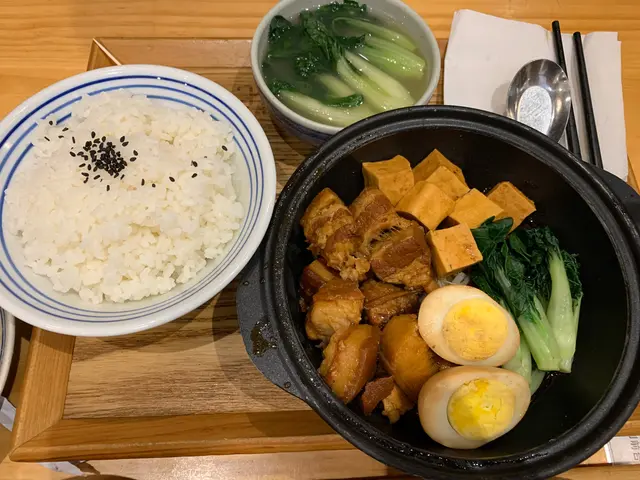 煲仔．紅燒肉定食