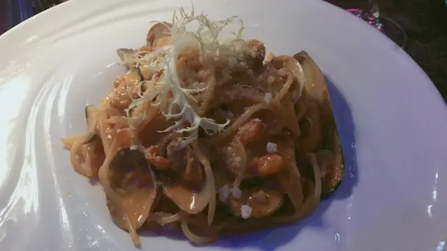 青口鮮蜆蕃茄汁意大利粉