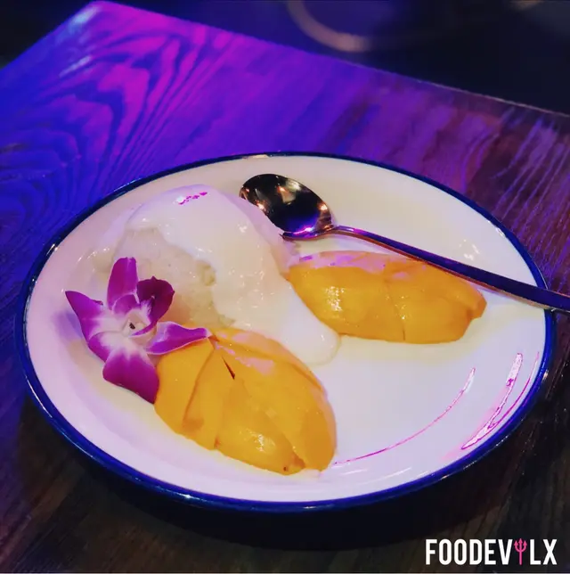 小曼谷原隻芒果糯米飯