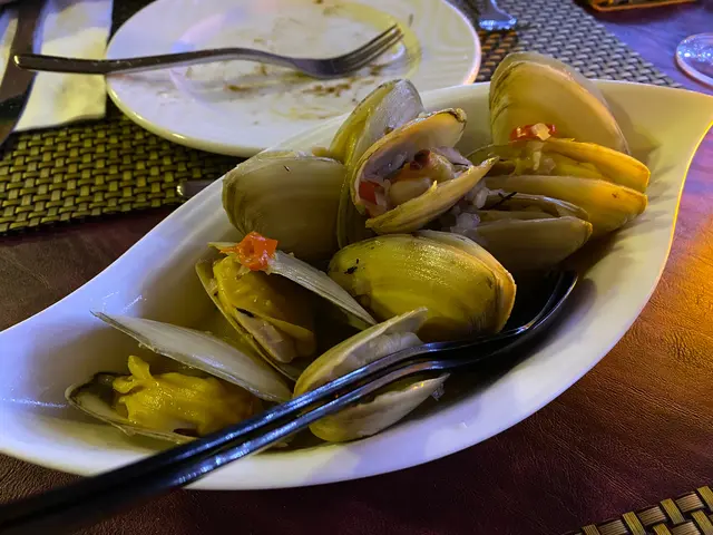 紐西蘭托托蜆配香草牛油白酒汁