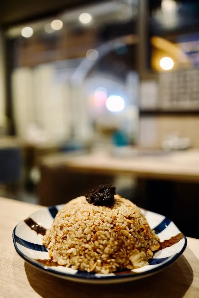 黑松露三文魚帶子炒飯