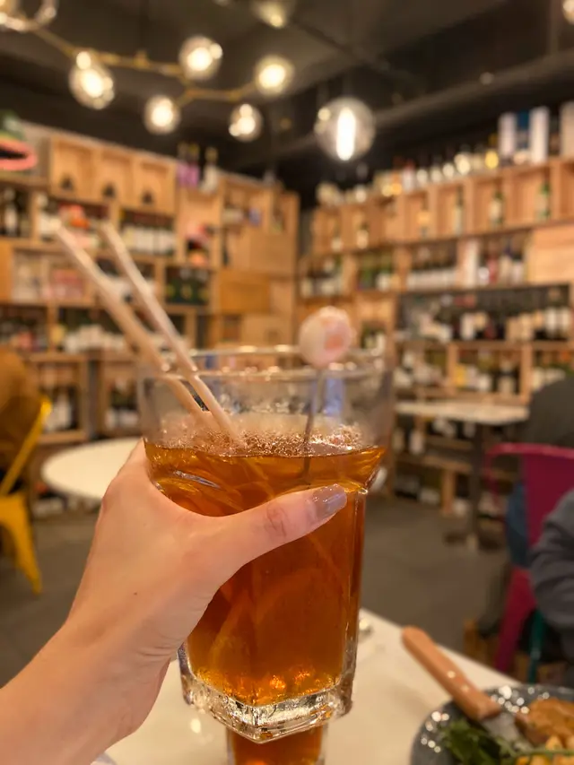 超級大杯嘅凍檸茶