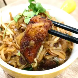 泰式香茅猪扒炒河