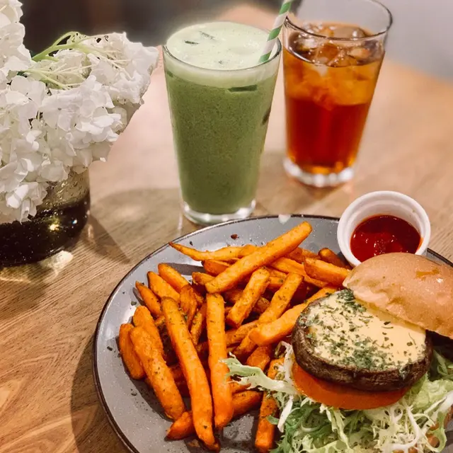 黑松露蘑菇漢堡包