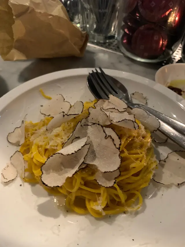 鮮刨黑松露細扁面