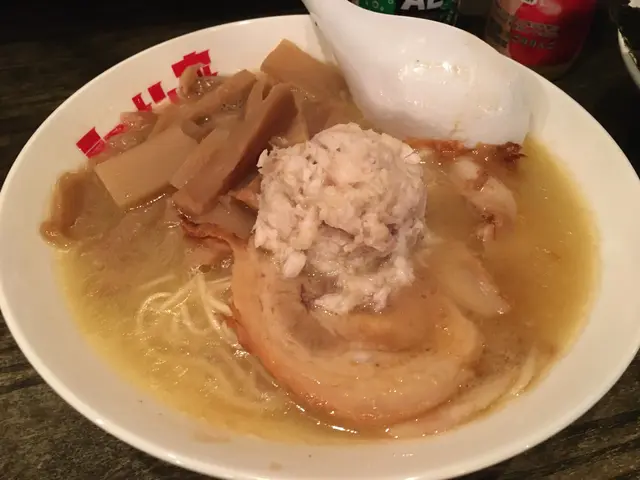 鮮鯛魚雞白湯拉麵