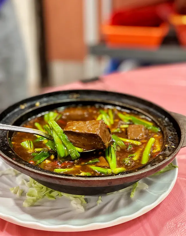 台南韭菜鴨血煲