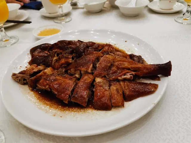 燒鵝半隻