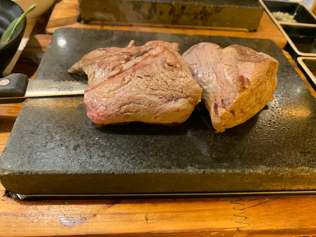 滿滿石燒牛扒