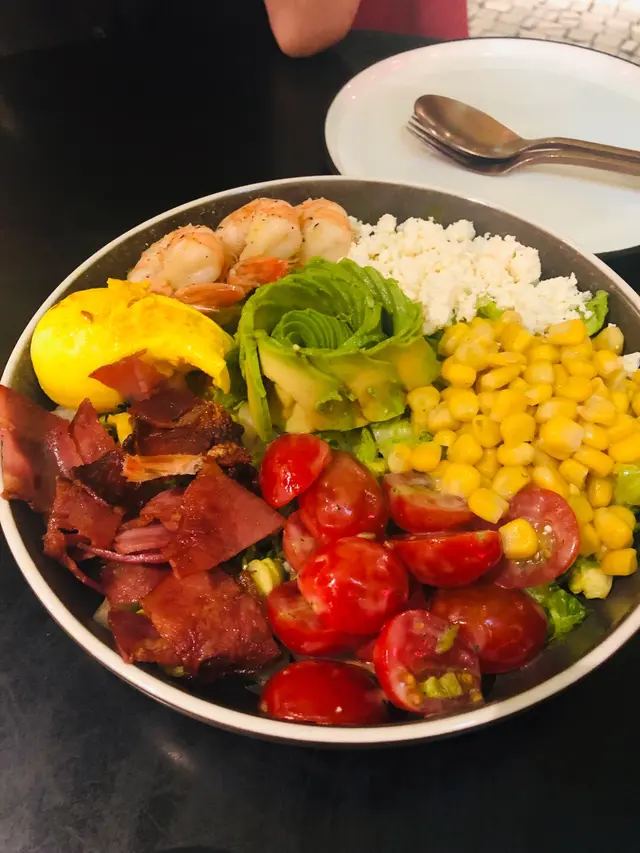 Avobar  Cobb  Salad