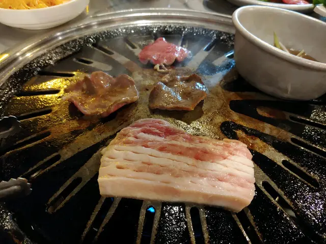 厚三花肉