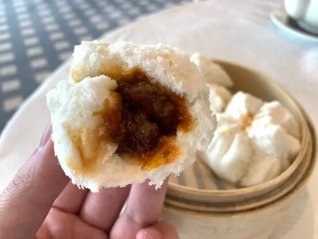 西班牙黑毛豬叉燒包