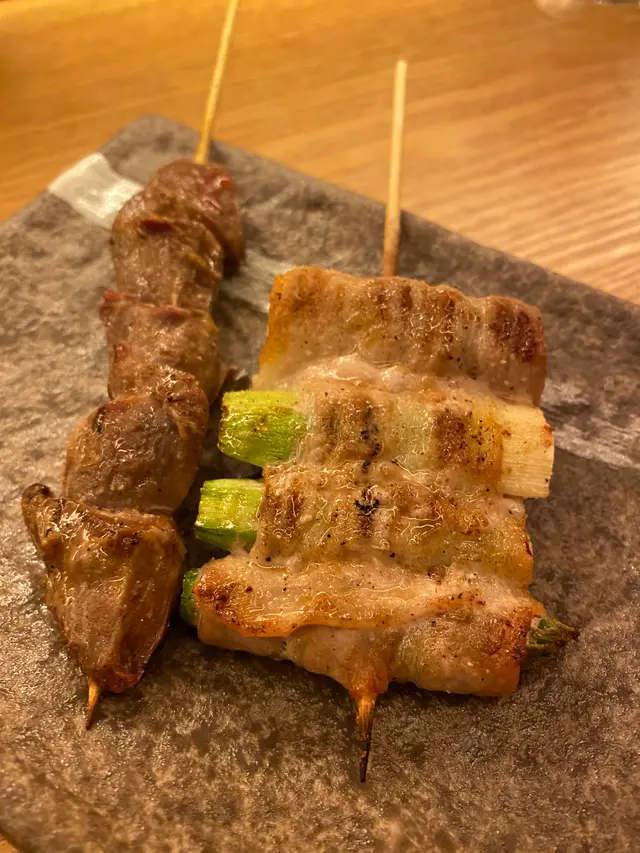 雞腎，蘆筍豬肉串