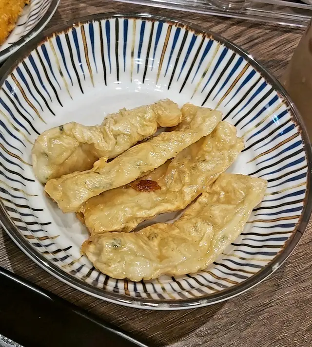 炸墨魚卷