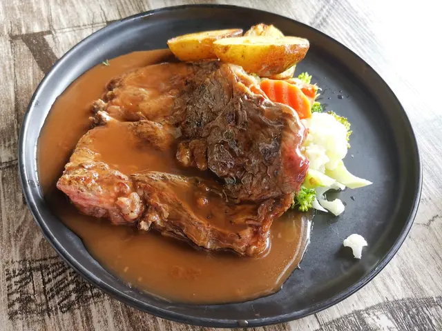 紅酒汁肉眼,5成熟