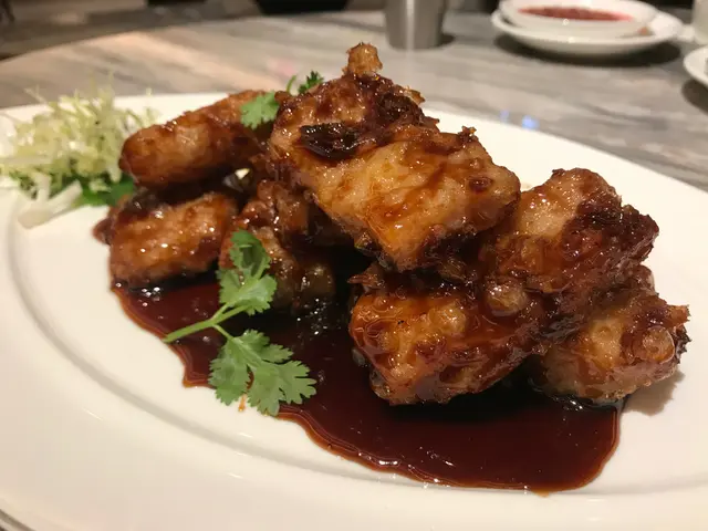 巧手醋香黑豚肉