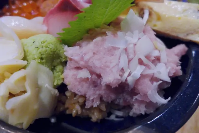 海鮮丼