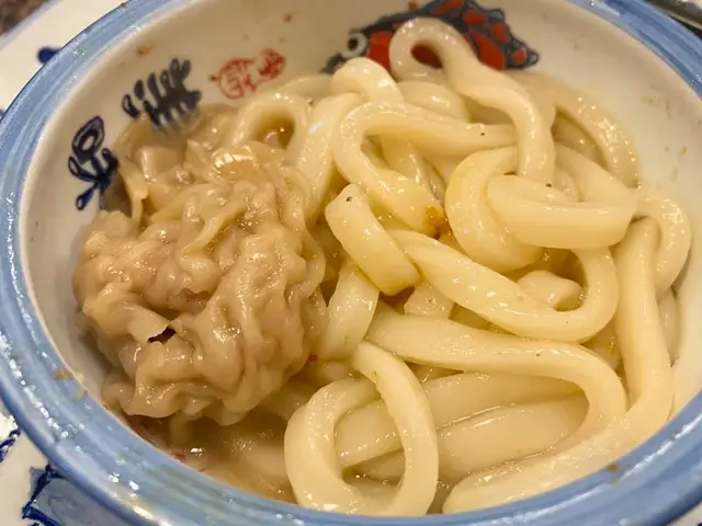 養生雜菌花膠湯雲吞手打烏冬