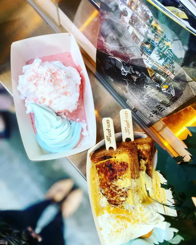 金燒奶黃布丁多士