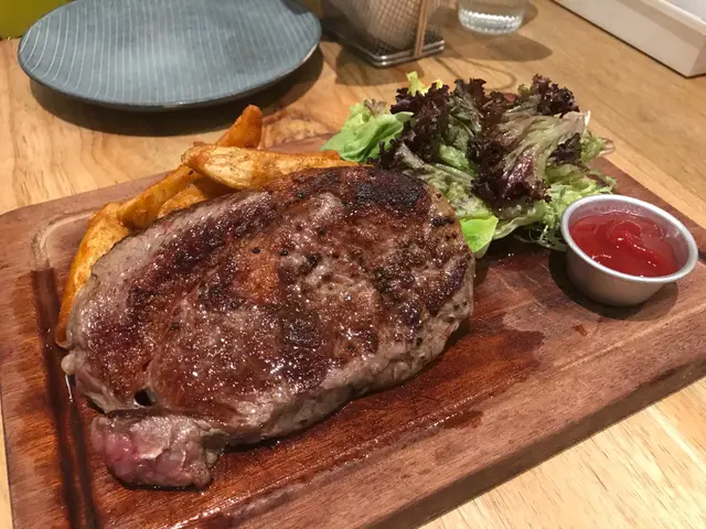 紐西蘭肉眼扒配薯角